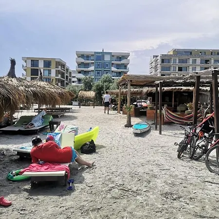 Garsoniera Papaya Beach Navodari