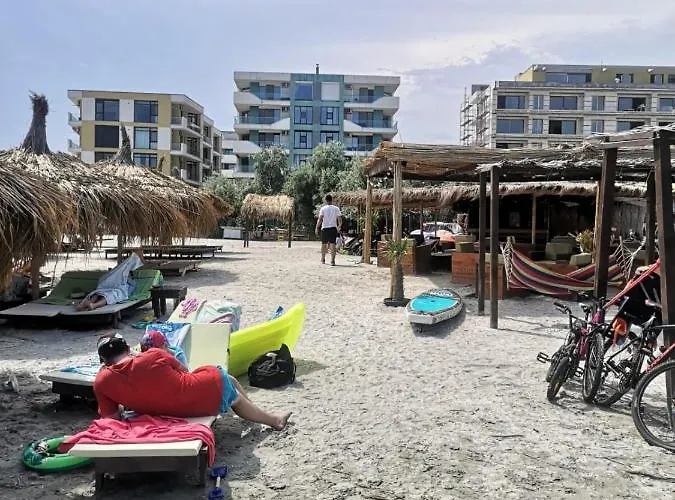 Garsoniera Papaya Navodari